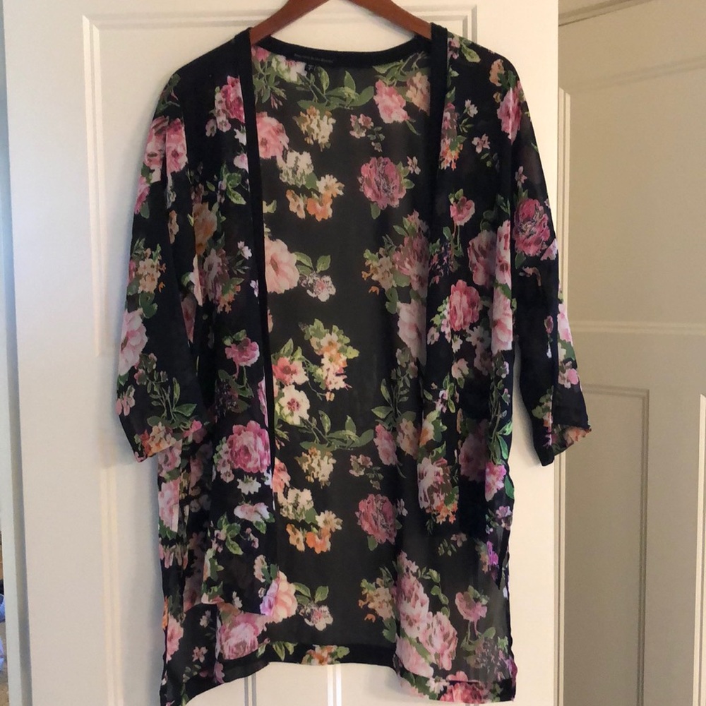Floral Lightweight See-through Jacket